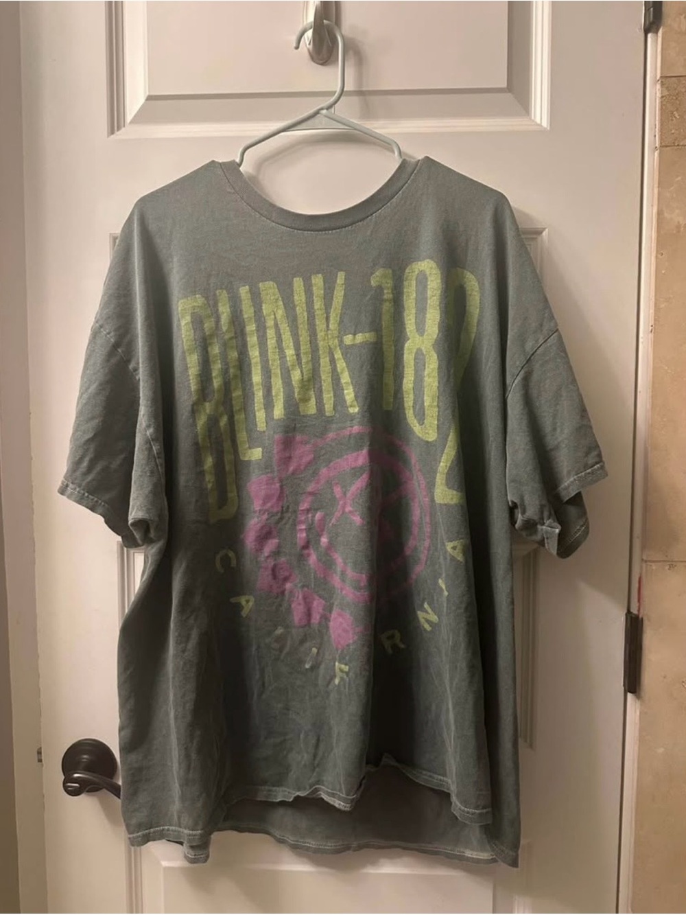 Urban Outfitters Blink-182 Oversized Graphic Band Tee
